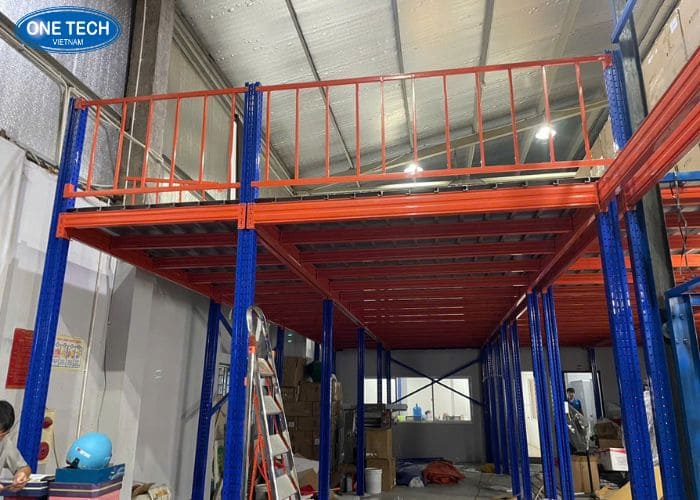 Kệ sàn Mezzanine tại Sóc Trăng