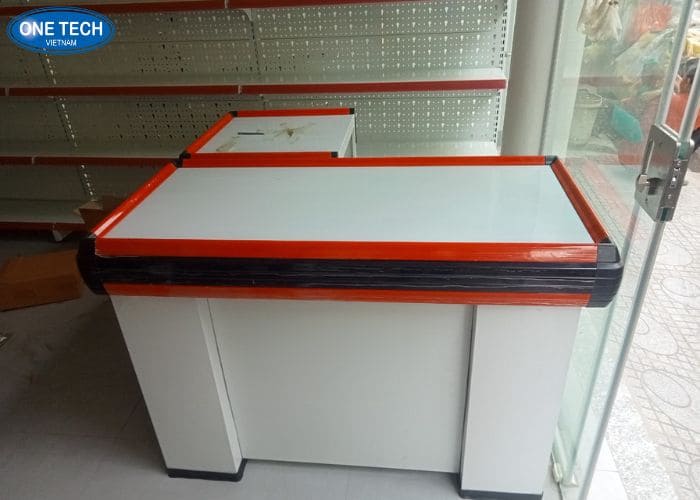 Quầy thu ngân chữ L Sóc Trăng 1m2